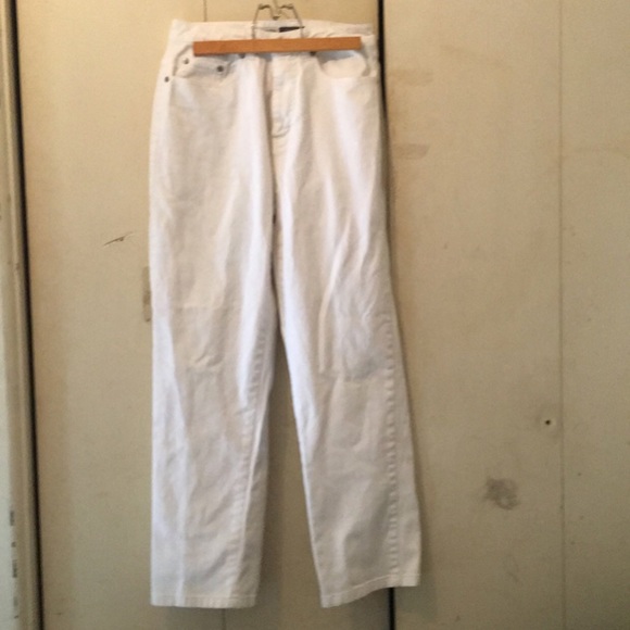 St. John’s Bay jeans size 6 - Picture 1 of 2